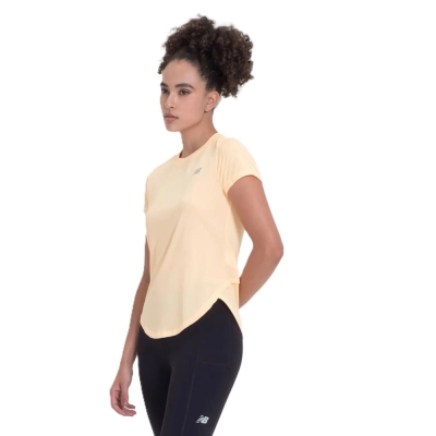 Camiseta Accelerate New Balance Feminina