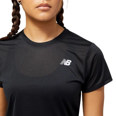 Camiseta Accelerate New Balance Feminina
