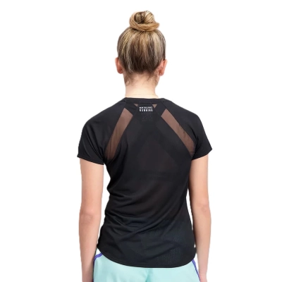 Camiseta Impact Run New Balance Feminina