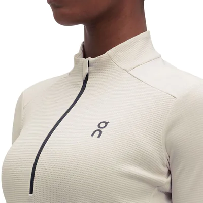Camiseta Manga Longa On Running Climate Feminina - Creme