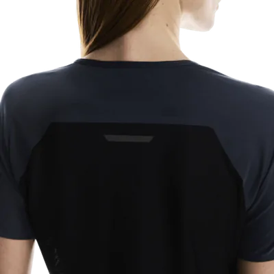 Camiseta On Running Performance-T Feminina