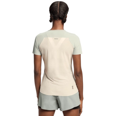 Camiseta On Running Performance-T Feminina