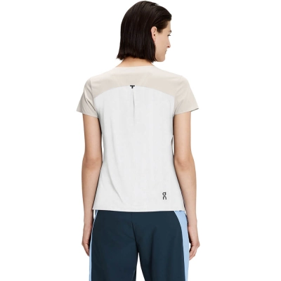 Camiseta On Running Performance-T Feminina