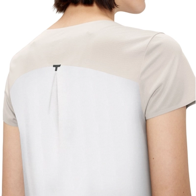 Camiseta On Running Performance-T Feminina