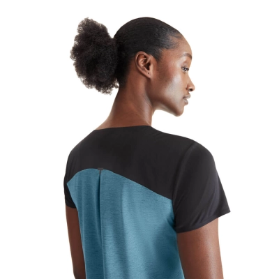 Camiseta On Running Performance-T Feminina