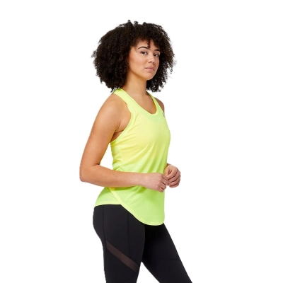 Regata Accelerate New Balance Feminina