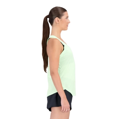 Regata Accelerate New Balance Feminina