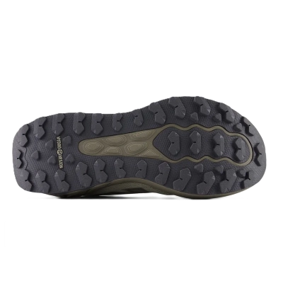 Tênis New Balance Fresh Foam Garoé v2 Feminino