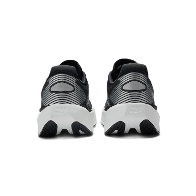 Tênis New Balance Fuelcell Rebel V5 Masculino