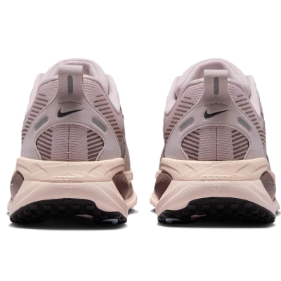 Tênis Nike Vomero 18 Feminino