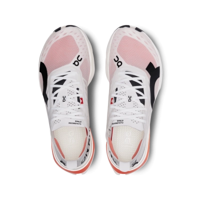 Tênis On Running Cloudboom Strike Feminino