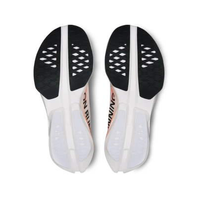 Tênis On Running Cloudboom Strike Feminino