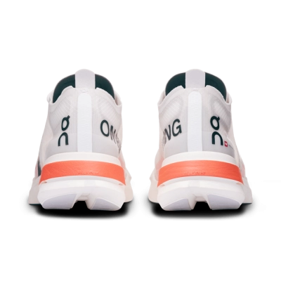 Tênis On Running Cloudboom Strike Feminino