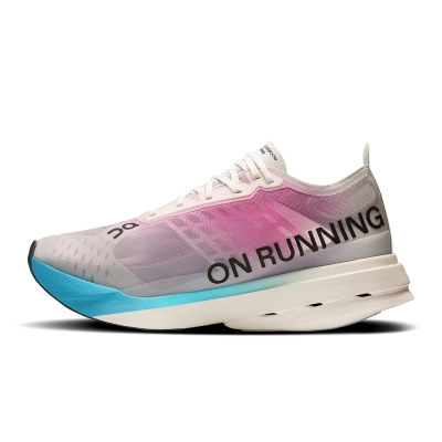 Tênis On Running Cloudboom Strike Feminino