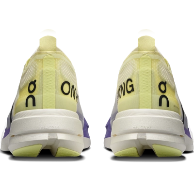 Tênis On Running Cloudboom Strike Feminino