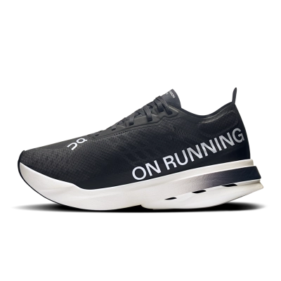 Tênis On Running Cloudboom Strike Feminino