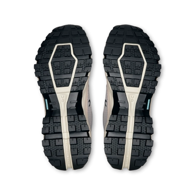 Tênis On Running Cloudrock Low Waterproof Feminino